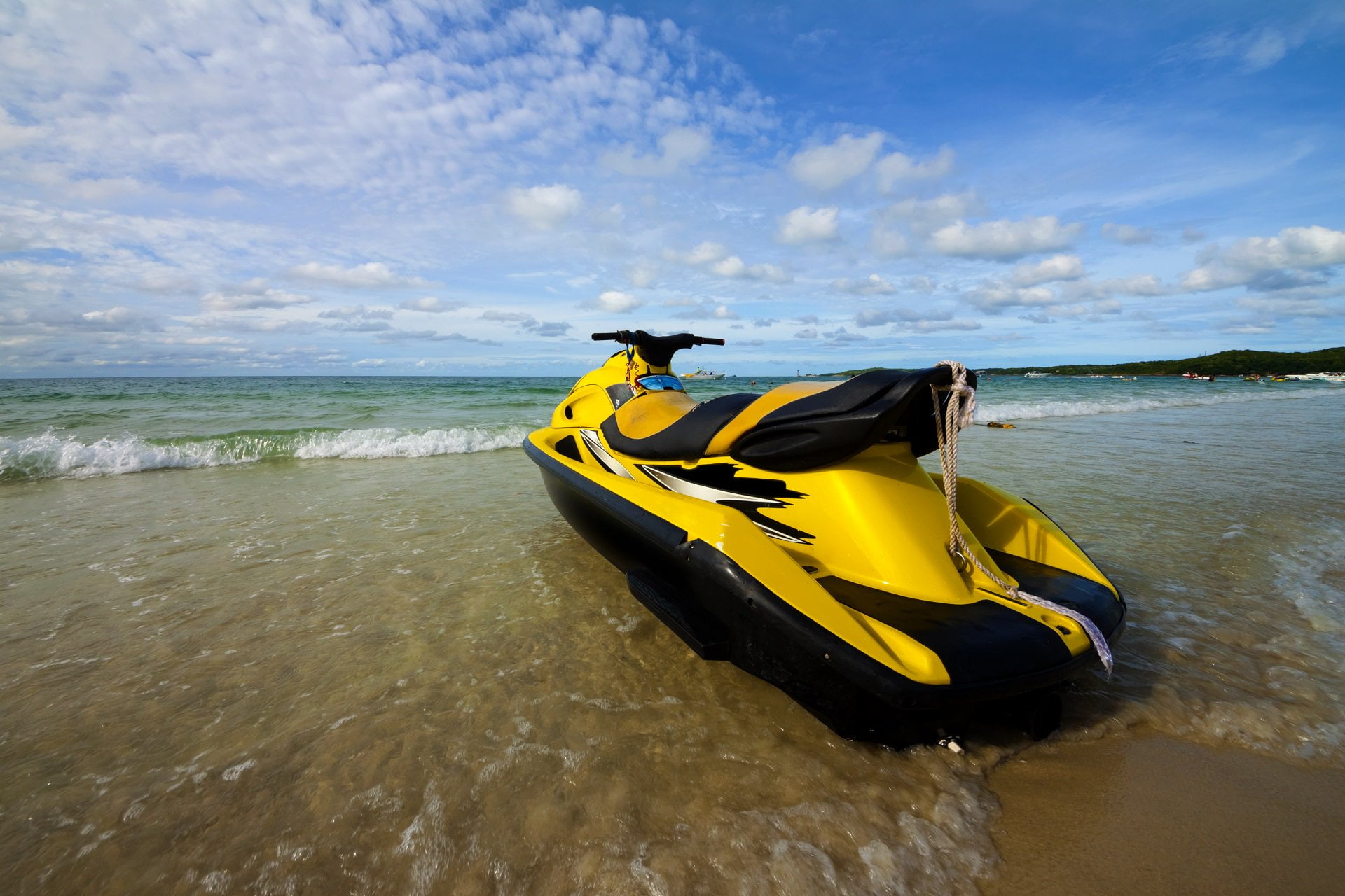 How to Maximize Fun with Jet Ski: Tips and Tricks  